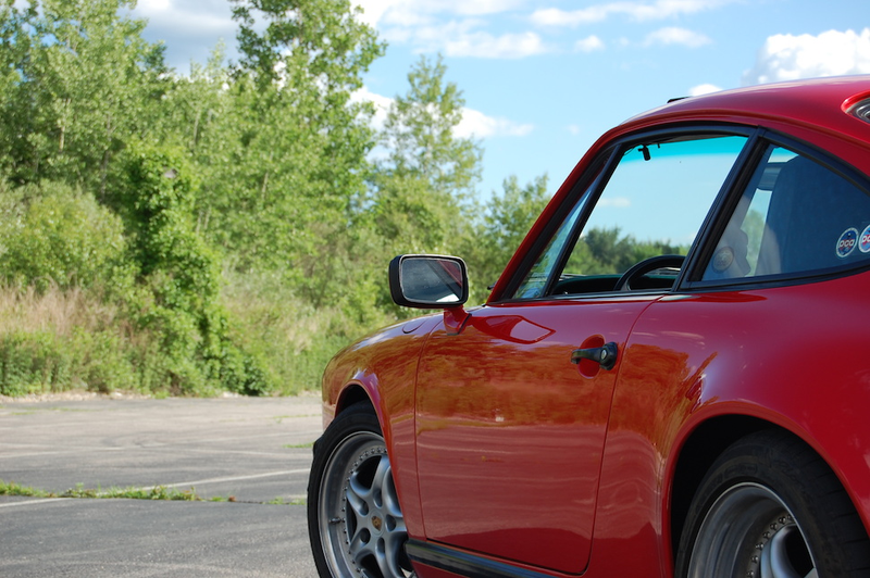 Illustration for article titled 1987 Porsche 911 Carrera: The Jalopnik Classic Review